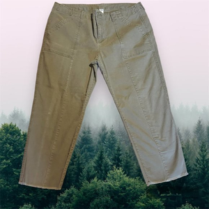 Womens size 16 - Army‎ Green cropped utility OLD NAVY pants